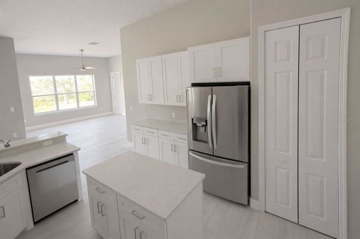 Image No.5-Propriété de 4 chambres à vendre à Kissimmee