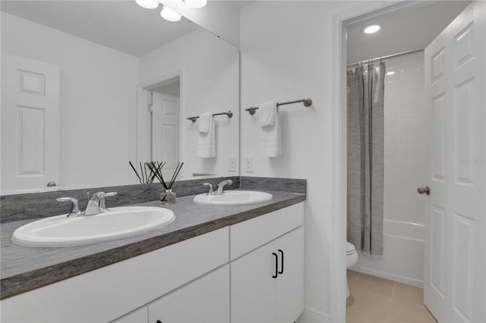 Image No.16-4 Bed Property for sale