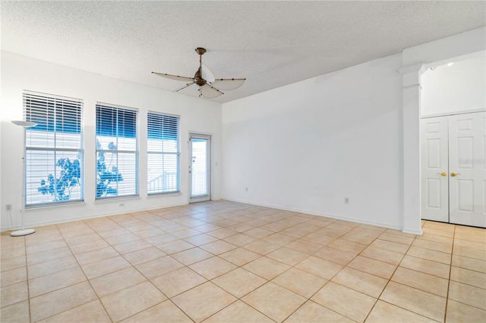 Image No.2-2 Bed Property for sale