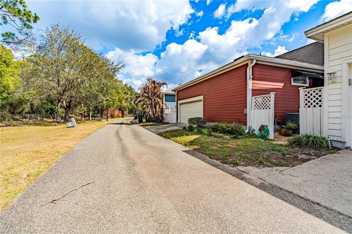 Image No.20-2 Bed Property for sale