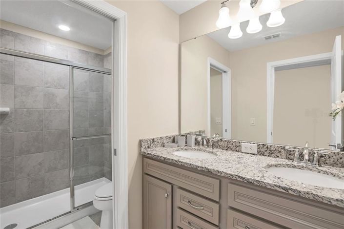 Image No.50-7 Bed Property for sale