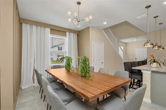 Image No.7-7 Bed Property for sale