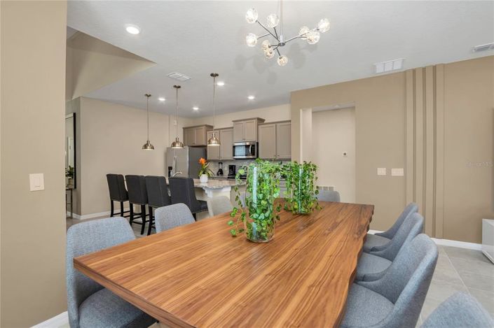 Image No.9-7 Bed Property for sale