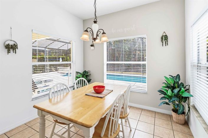 Image No.22-4 Bed Property for sale