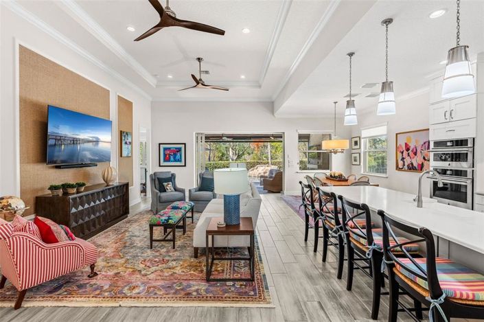 Image No.12-4 Bed Property for sale