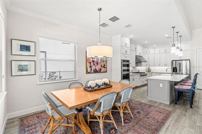 Image No.17-4 Bed Property for sale