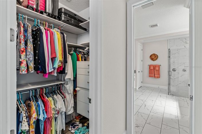 Image No.26-4 Bed Property for sale