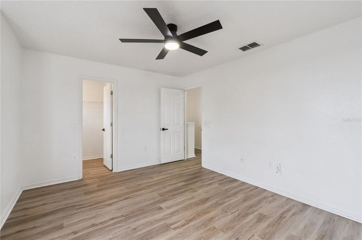 Image No.11-4 Bed Property for sale