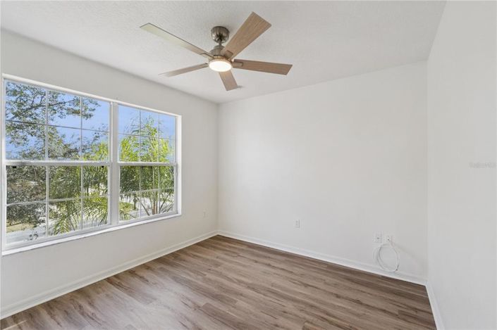 Image No.20-4 Bed Property for sale