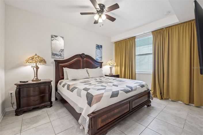 Image No.17-2 Bed Property for sale