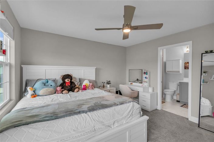 Image No.41-6 Bed Property for sale