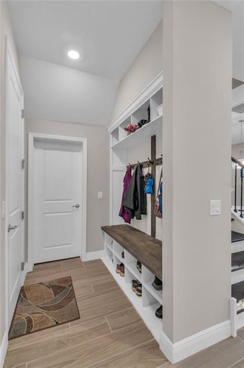 Image No.45-6 Bed Property for sale