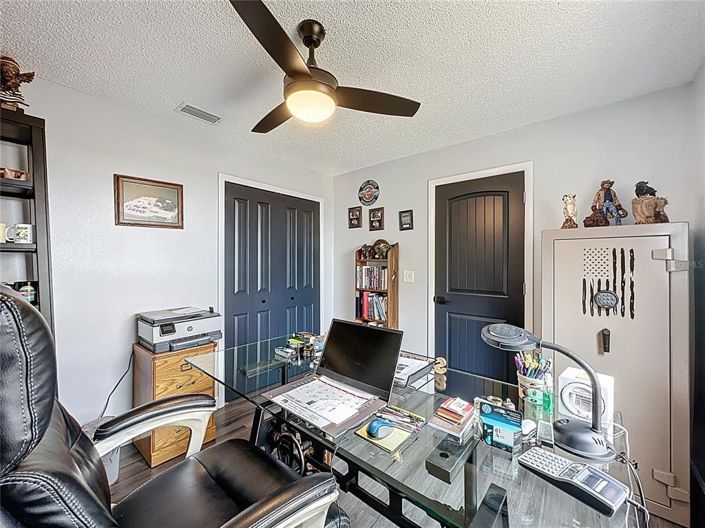 Image No.50-4 Bed Property for sale