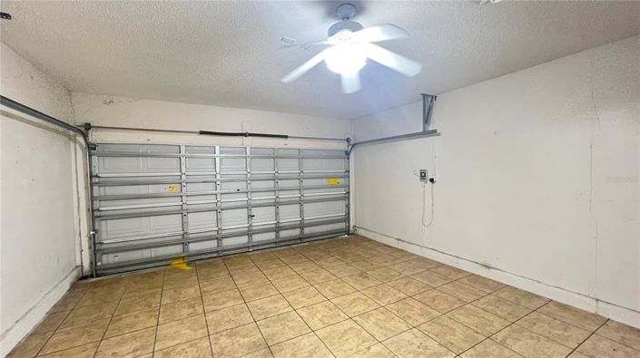 Image No.10-5 Bed Property for sale