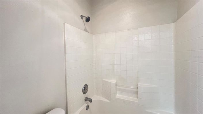 Image No.18-5 Bed Property for sale