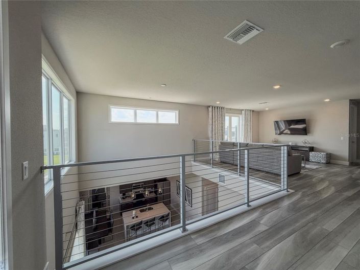 Image No.16-5 Bed Property for sale