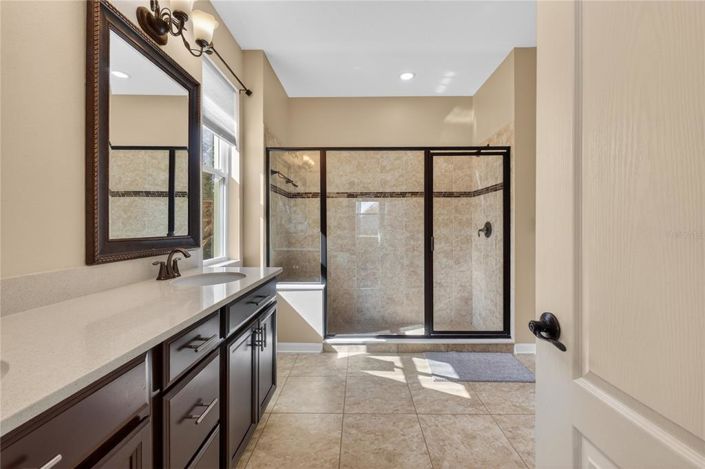 Image No.30-4 Bed Property for sale