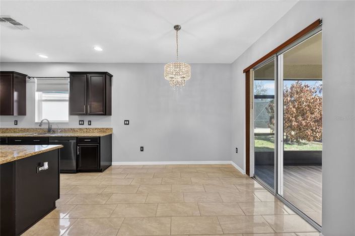 Image No.39-4 Bed Property for sale