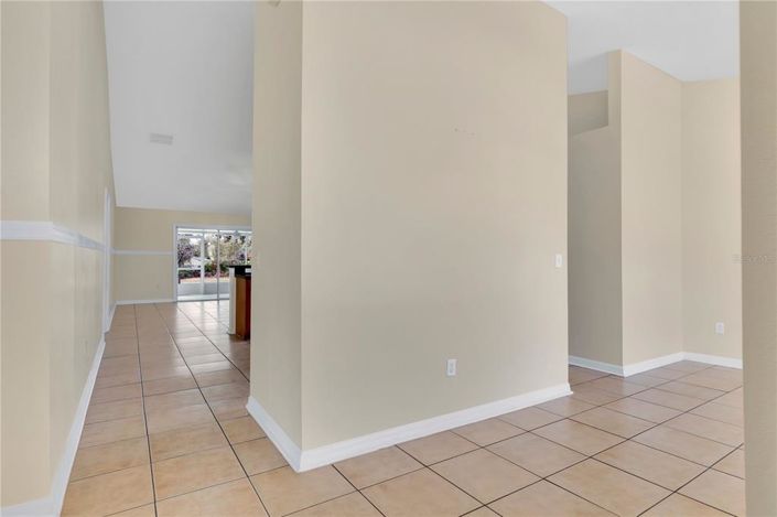 Image No.2-Propriété de 5 chambres à vendre à Kissimmee