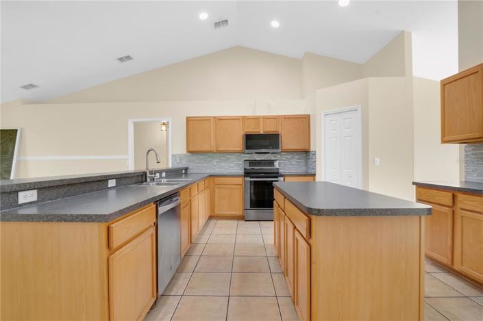 Image No.8-Propriété de 5 chambres à vendre à Kissimmee