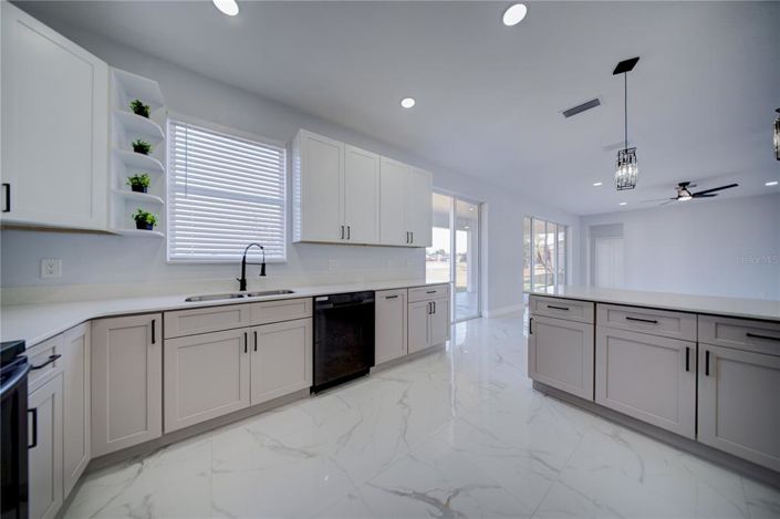 Image No.17-Propriété de 5 chambres à vendre à Kissimmee