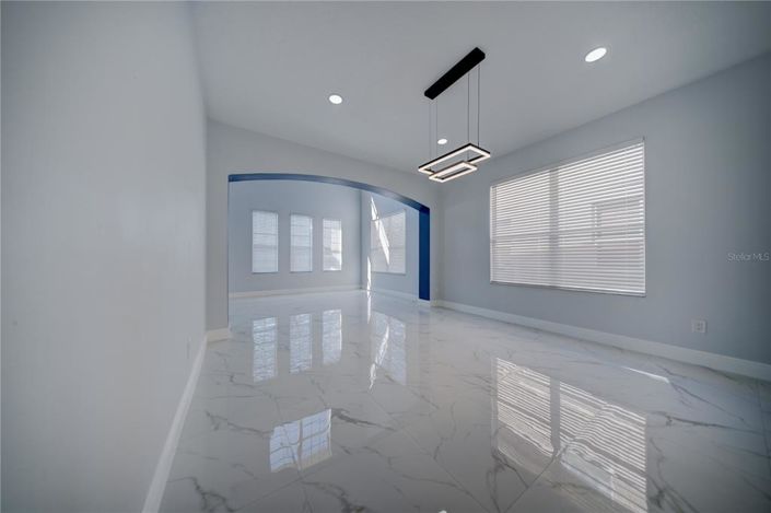 Image No.9-Propriété de 5 chambres à vendre à Kissimmee