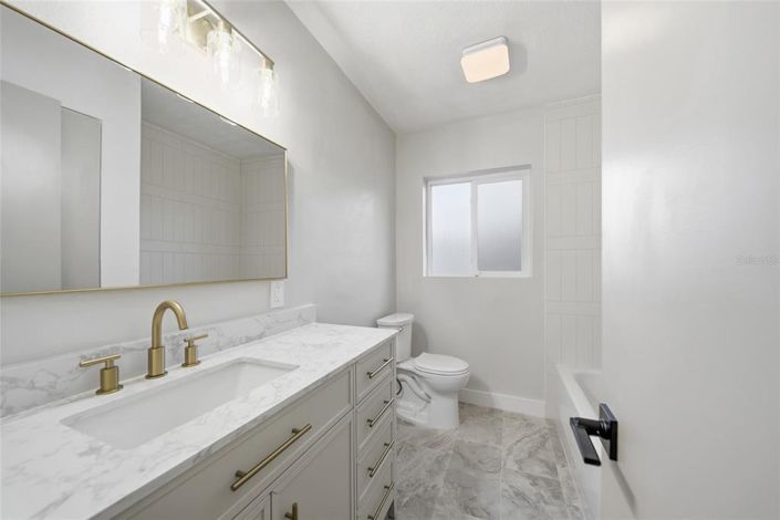 Image No.14-3 Bed Property for sale