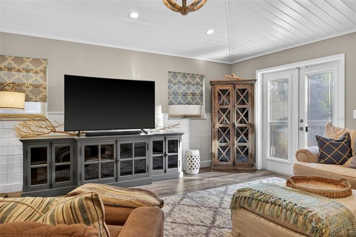 Image No.24-4 Bed Property for sale