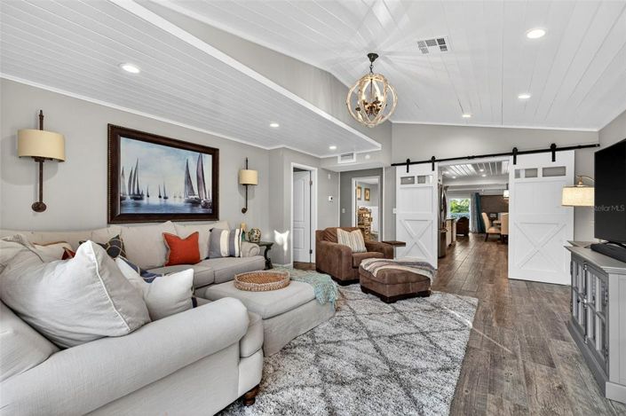 Image No.25-4 Bed Property for sale