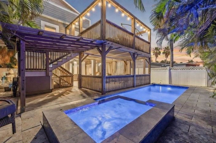 Image No.3-4 Bed Property for sale