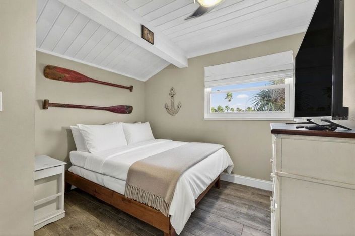 Image No.39-4 Bed Property for sale