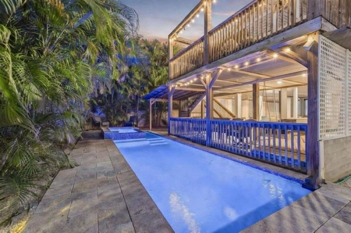 Image No.52-4 Bed Property for sale