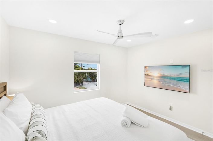 Image No.20-4 Bed Property for sale