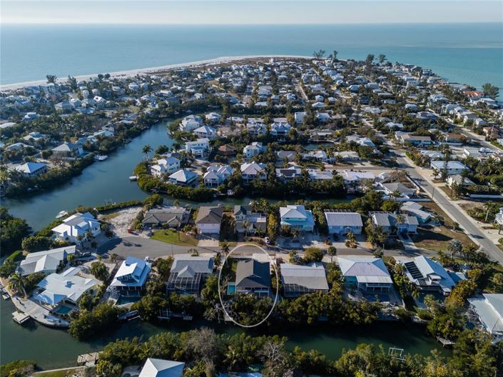 Image No.40-4 Bed Property for sale