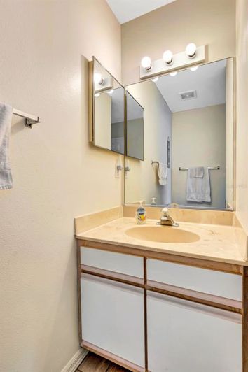 Image No.21-4 Bed Property for sale