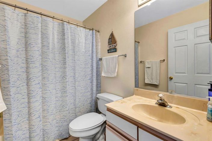 Image No.25-4 Bed Property for sale