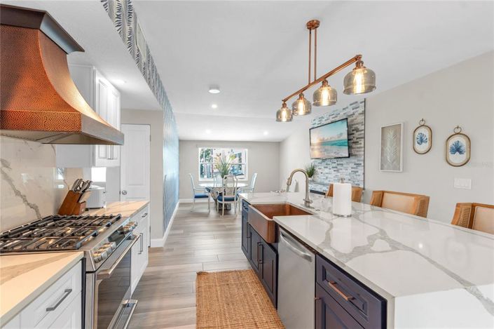 Image No.20-4 Bed Property for sale