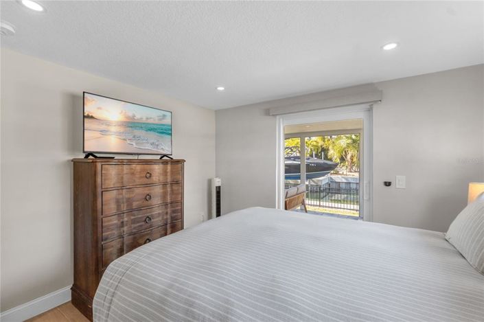 Image No.26-4 Bed Property for sale