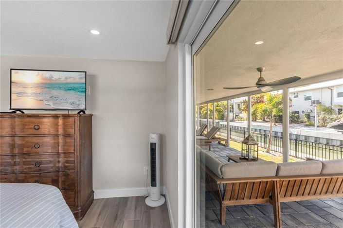 Image No.27-4 Bed Property for sale