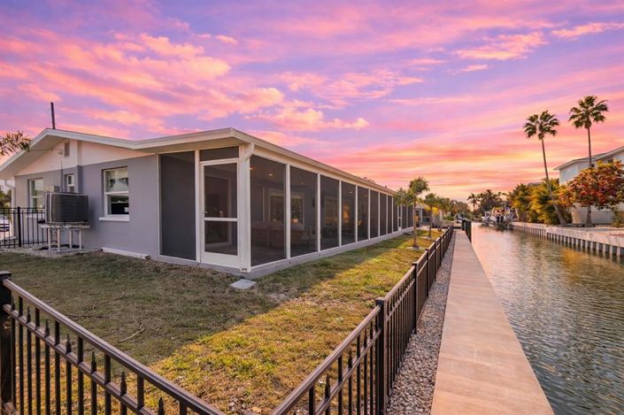 Image No.3-4 Bed Property for sale