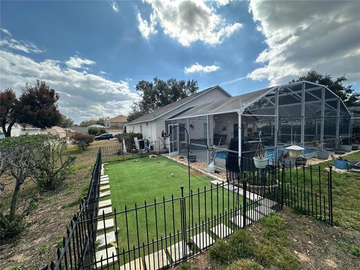 Image No.3-4 Bed Property for sale