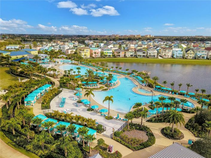 Image No.50-5 Bed Property for sale