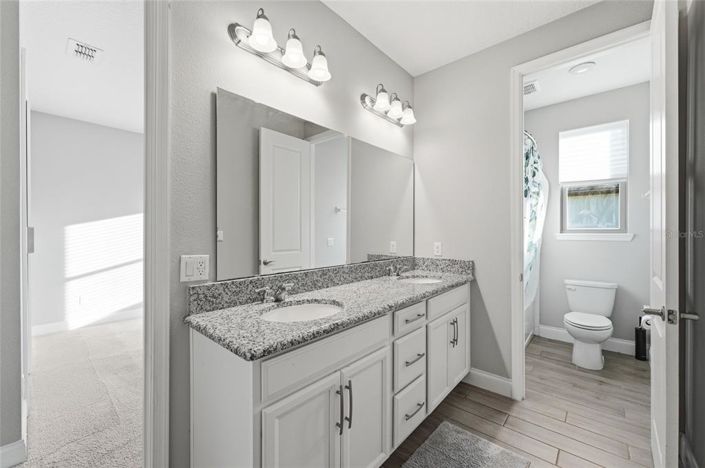 Image No.17-6 Bed Property for sale