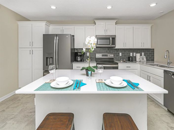 Image No.14-2 Bed Property for sale