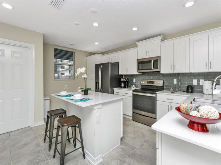 Image No.7-2 Bed Property for sale