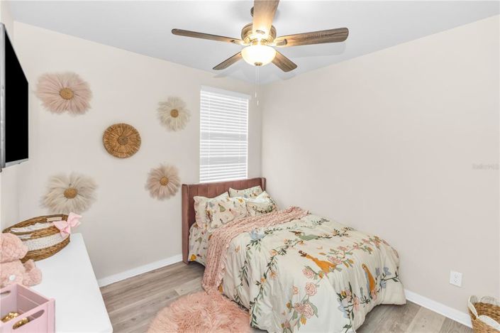 Image No.13-3 Bed Property for sale