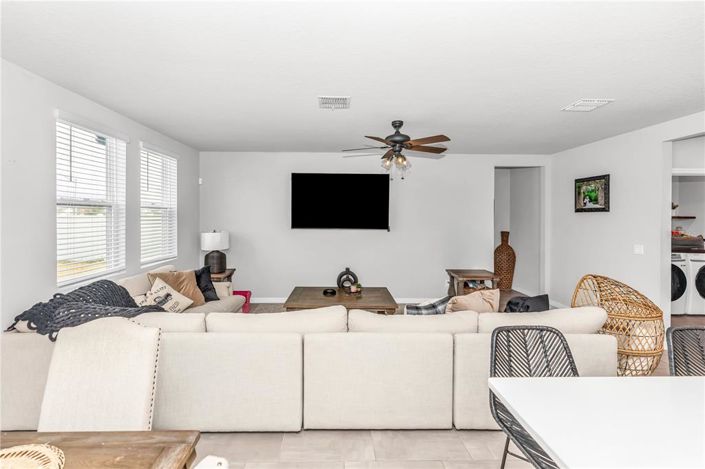 Image No.6-3 Bed Property for sale