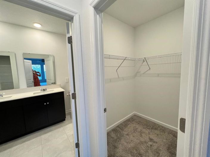 Image No.7-4 Bed Property for sale