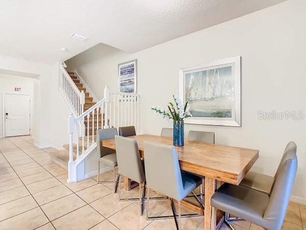 Image No.7-5 Bed Townhouse for sale