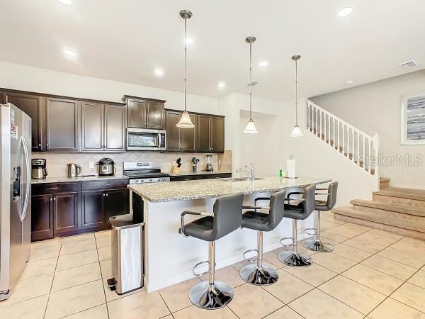 Image No.9-5 Bed Townhouse for sale